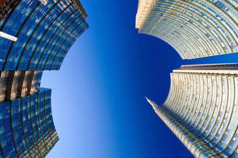 米兰诺格拉塔西利摩天大楼