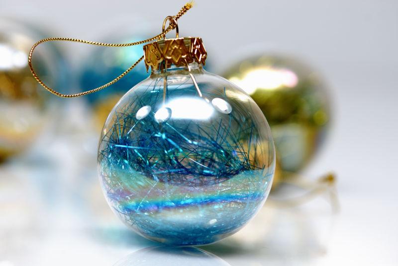 蓝色圣诞球
