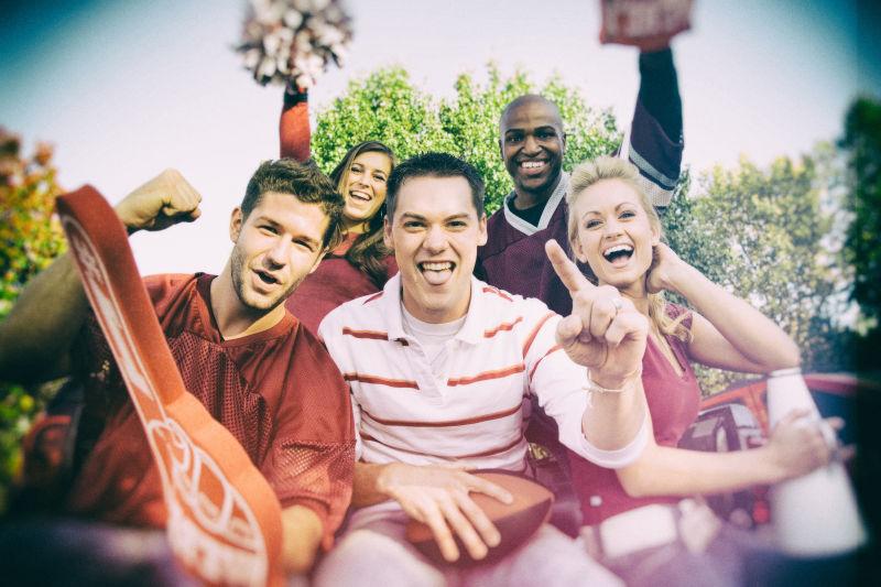 年轻人的欢乐聚会