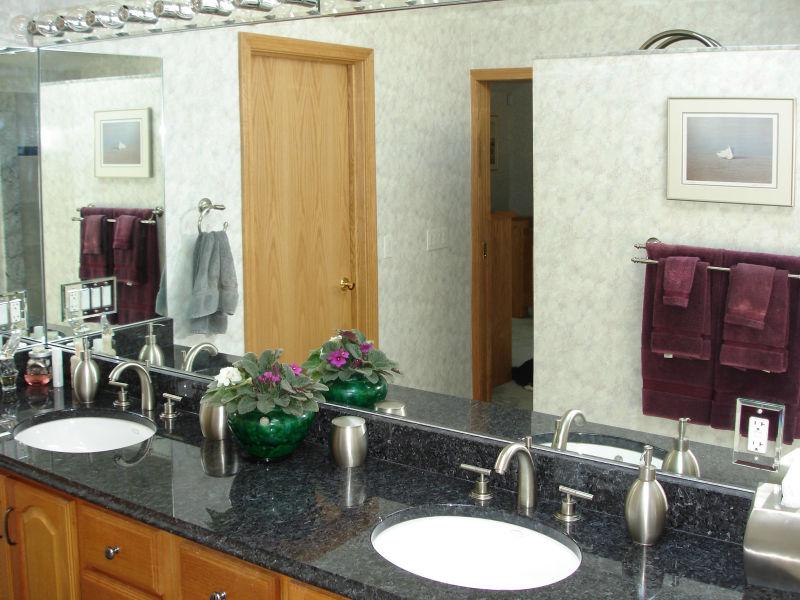 现代洗手间的装修设计效果