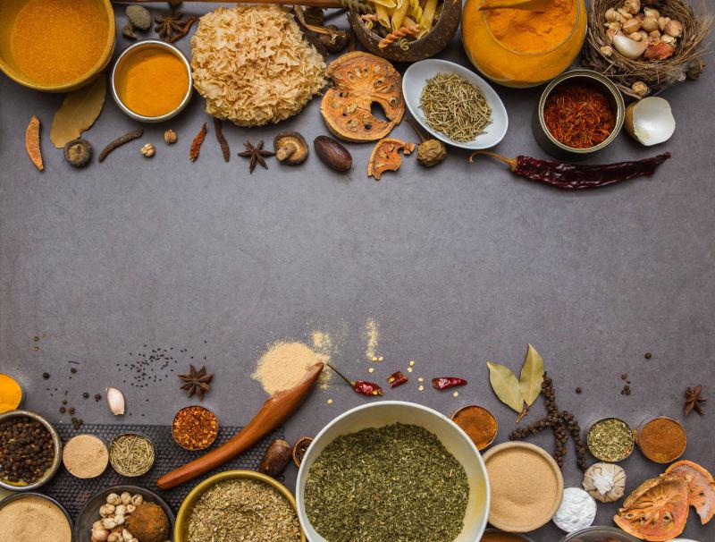 石料背景下各种美食香料