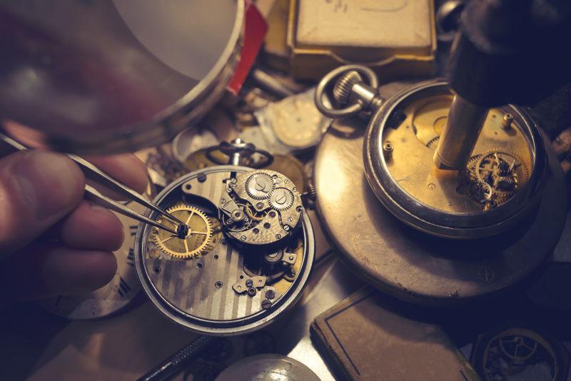 修理老式自动手表