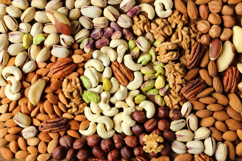 混合起来的各类坚果
