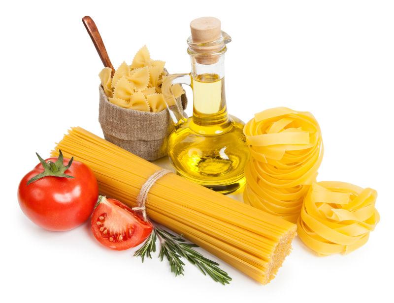 矢量整齐的意大利面食和配料