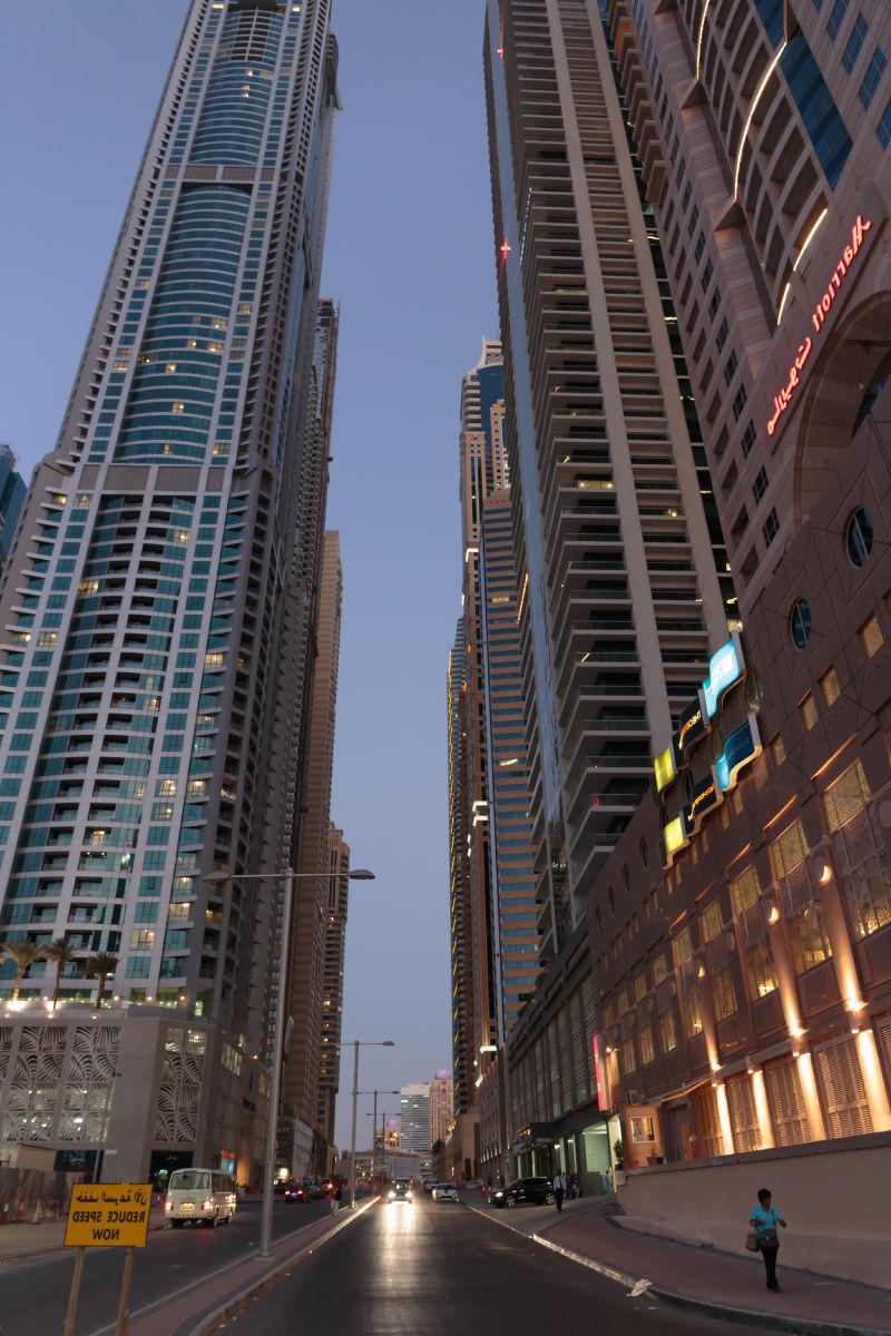 迪拜的现代建筑