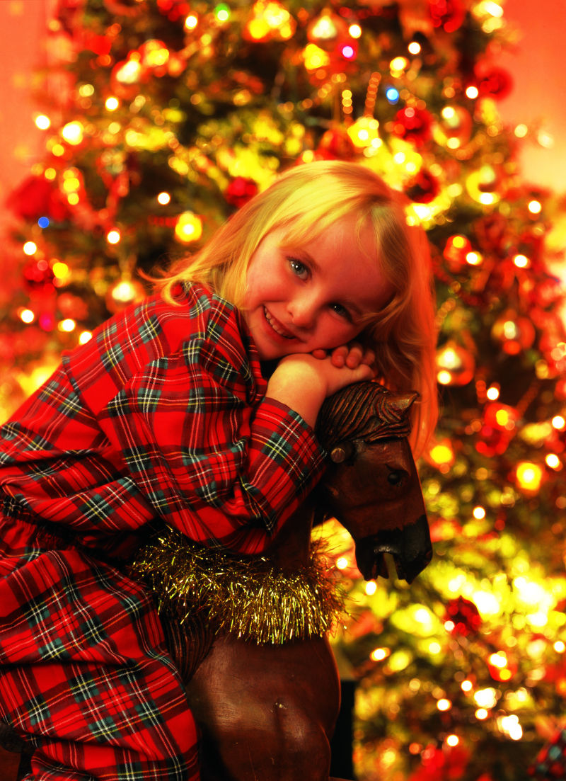 小女孩喜欢的圣诞节