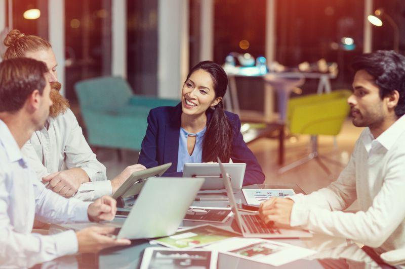 精神干练的女商人