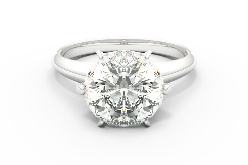 大克拉钻石戒指