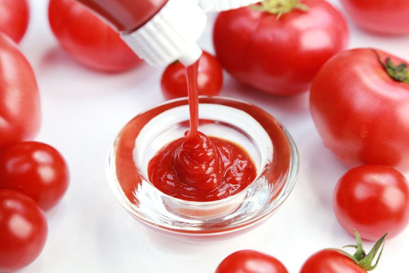 番茄与番茄酱沙司