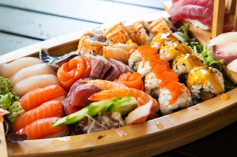 美味的各种海鲜寿司