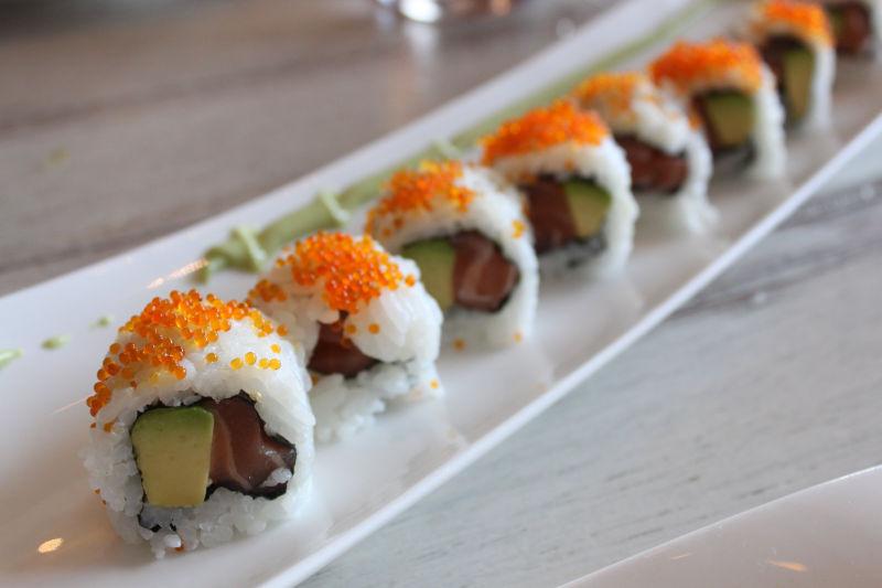 鲑鱼寿司卷真希