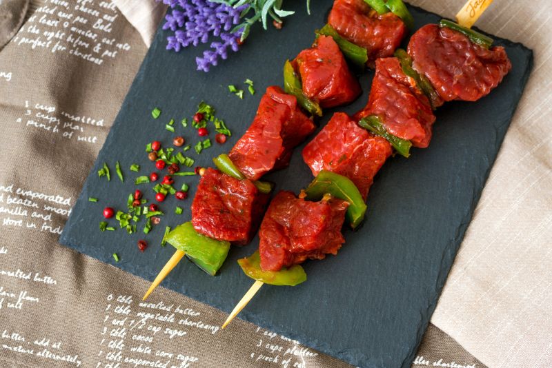 烤肉串与花胡椒