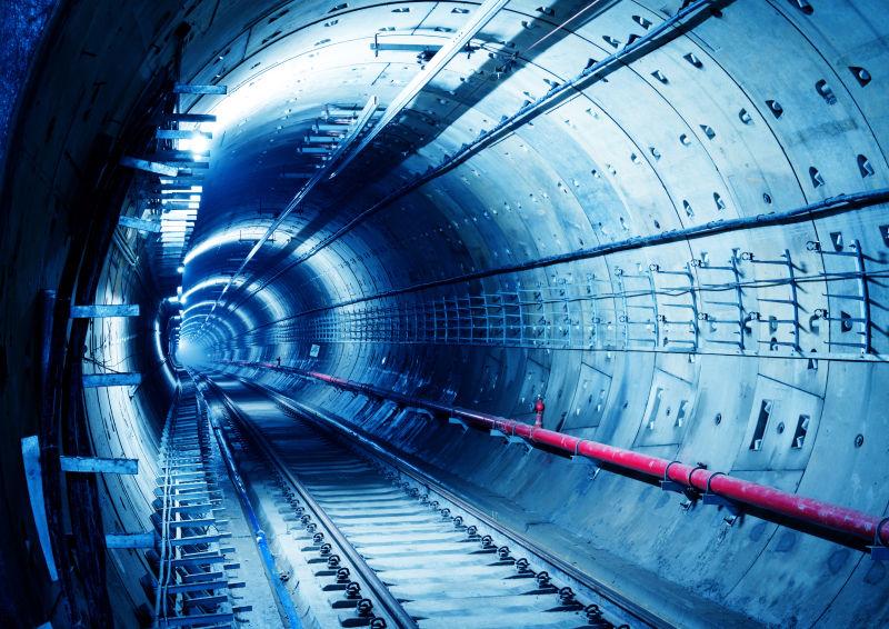 迪拜新的深层隧道排污系统