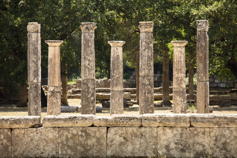 充满历史痕迹气息的希腊石柱