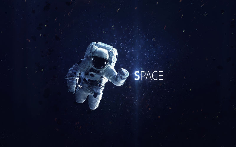 星空背景下穿着宇航服的宇航员