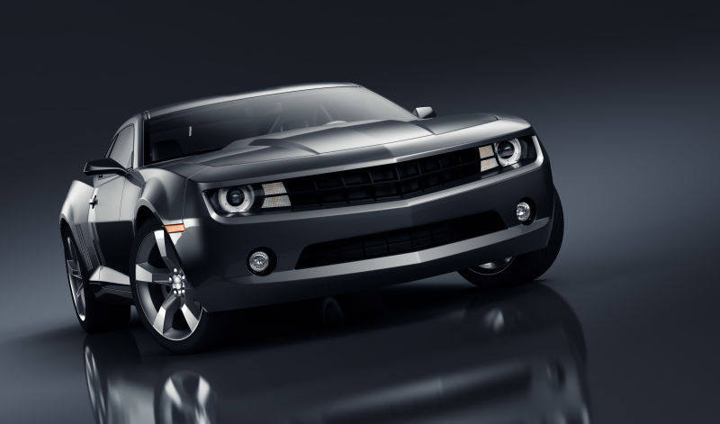 黑色背景下的黑色汽车