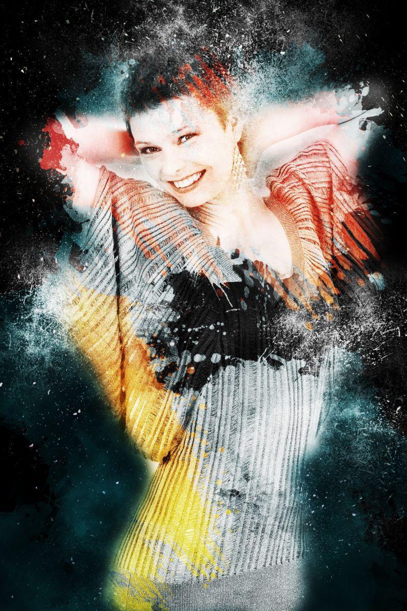 手绘的快乐微笑的女子