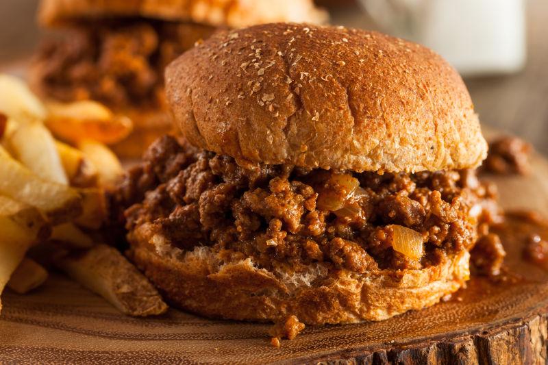 自制烧烤松软乔三明治