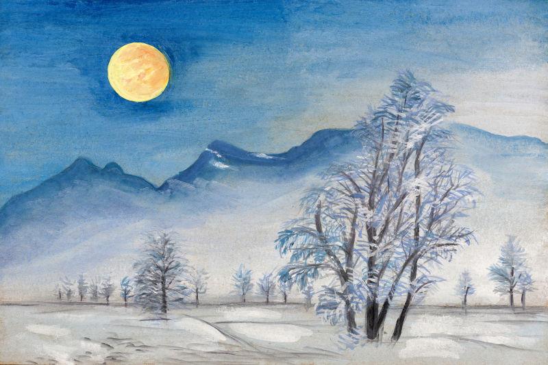 满月的冬天里树林雪景