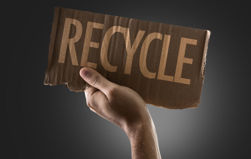 循环使用的环保概念标语