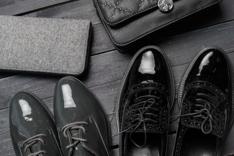 皮鞋与钱包