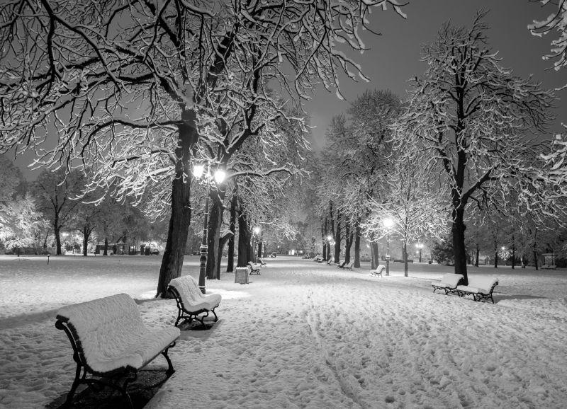 冬天晚上图片唯美图片