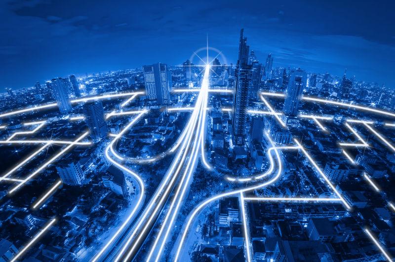 美丽的城市夜景和网络连接理念