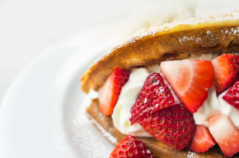 草莓冰激凌松饼