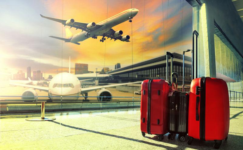 飞机场下的行李