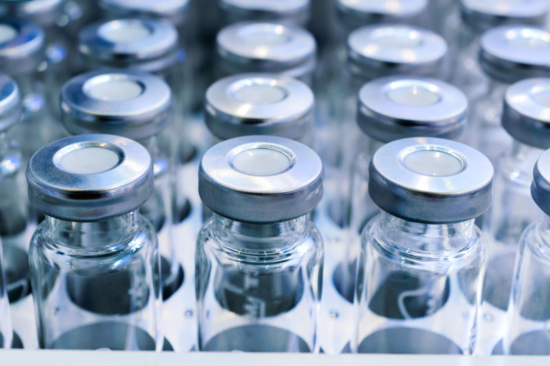 大小一致的医疗药瓶