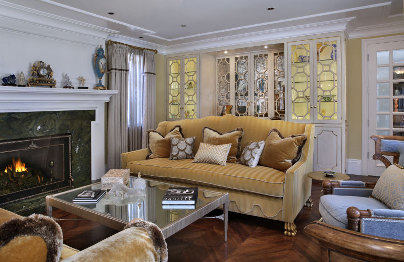 温馨的客厅房间家具陈设