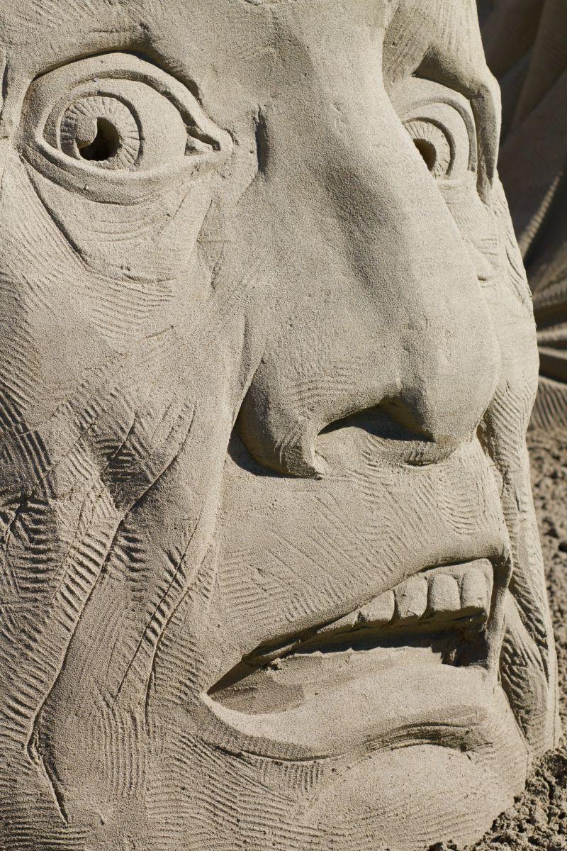 抽象人物表情艺术沙子雕塑