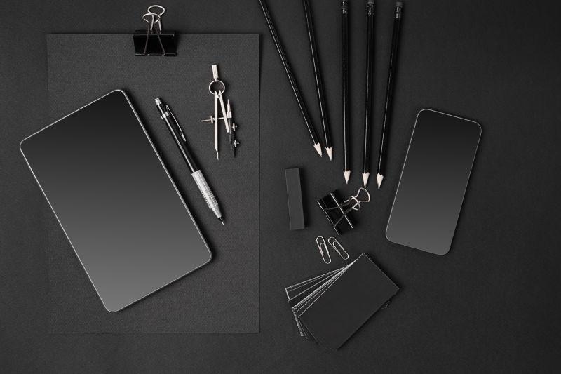 黑色背景中黑色品牌办公用品