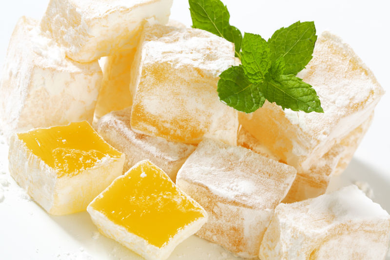 金色的果冻糖果