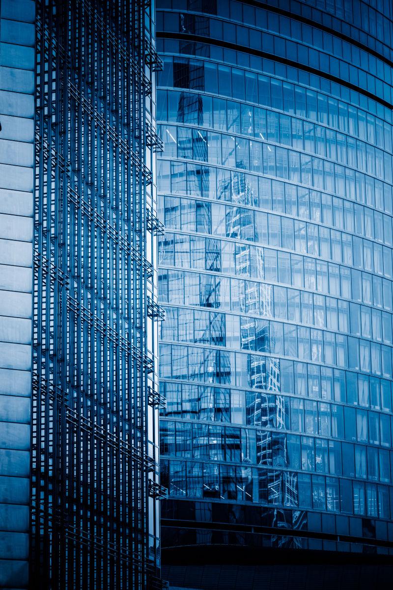 蓝色豪华摩天大楼