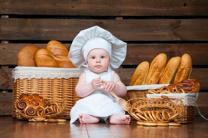 小小厨师与面包