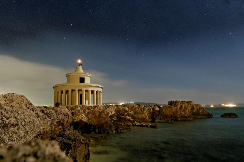 阿戈斯托利灯塔