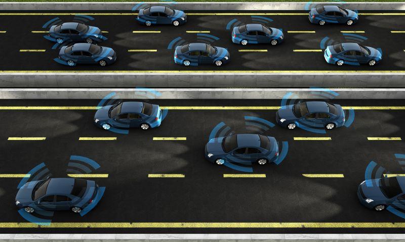 在道路上安全行驶的自主车