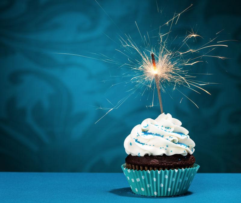 sparkler生日蛋糕