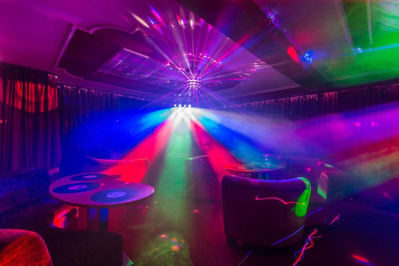 夜总会的美丽激光