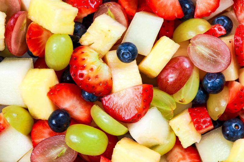 新鲜美味的水果沙拉