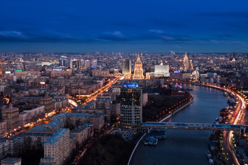 美丽的莫斯科市建筑夜景
