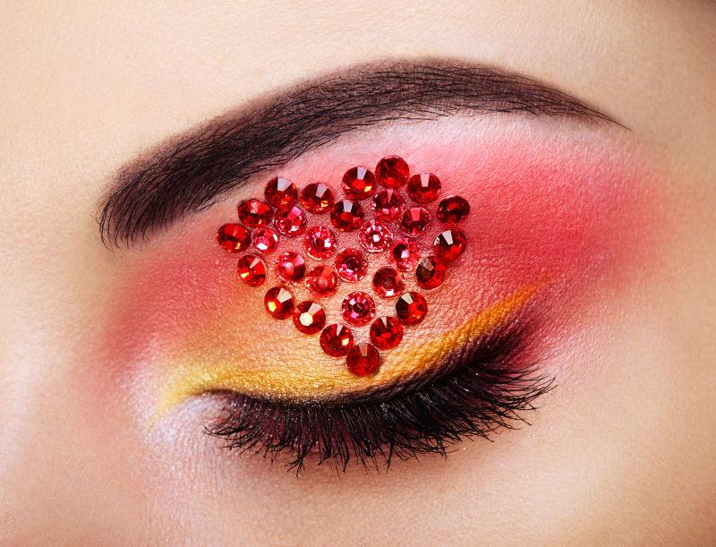 美女眼睛情人节彩妆特写