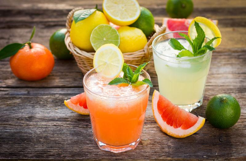 健康冰凉橙子柠檬水