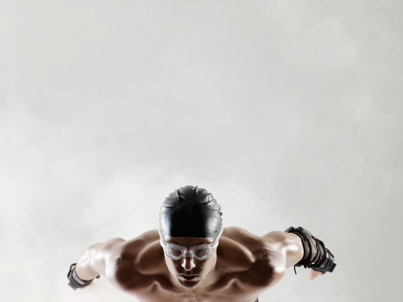 游泳中的运动员