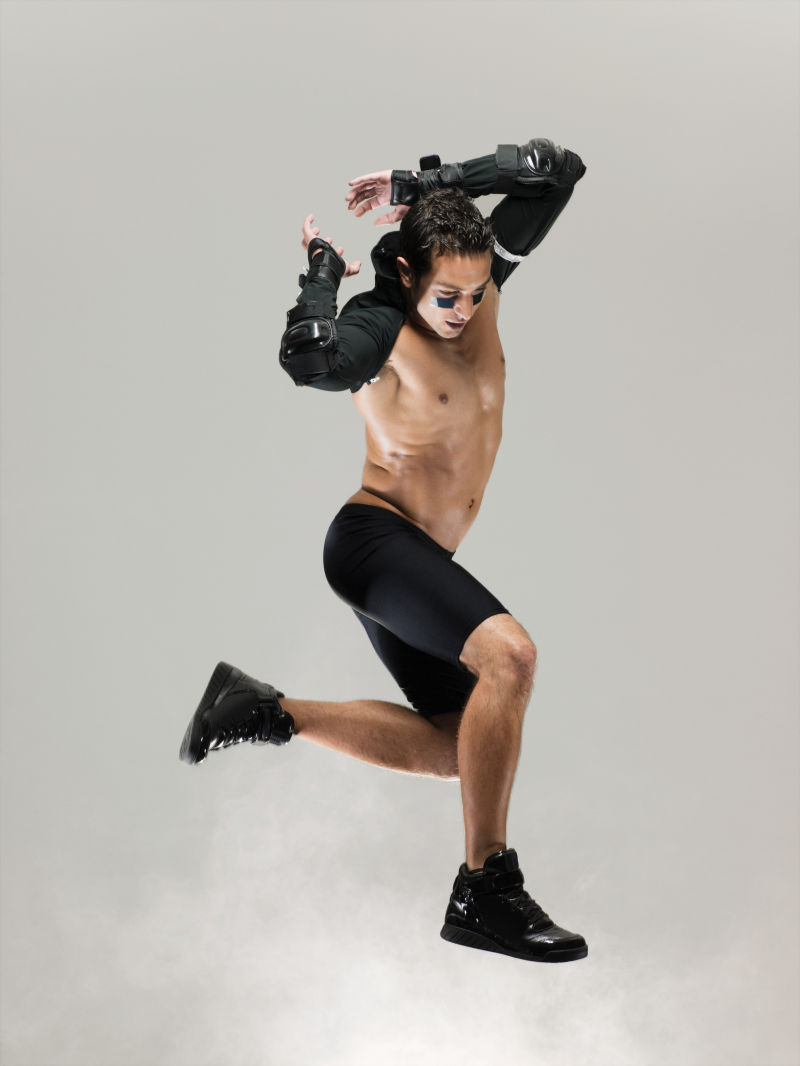 身材完美的运动员