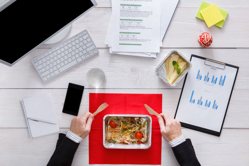 工作场所健康的商务午餐