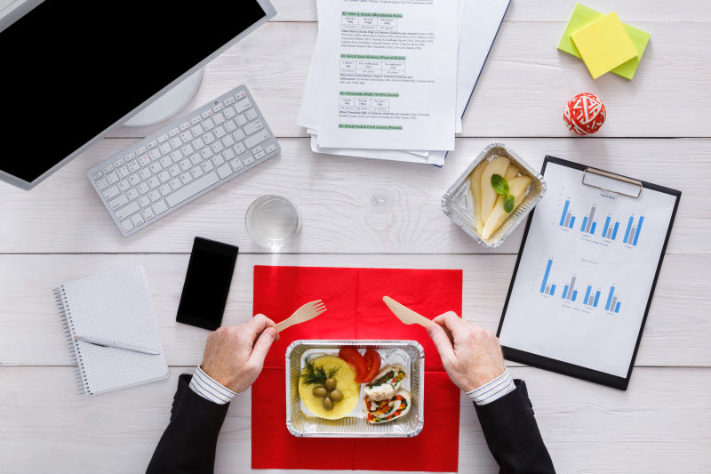 工作场所的商务午餐