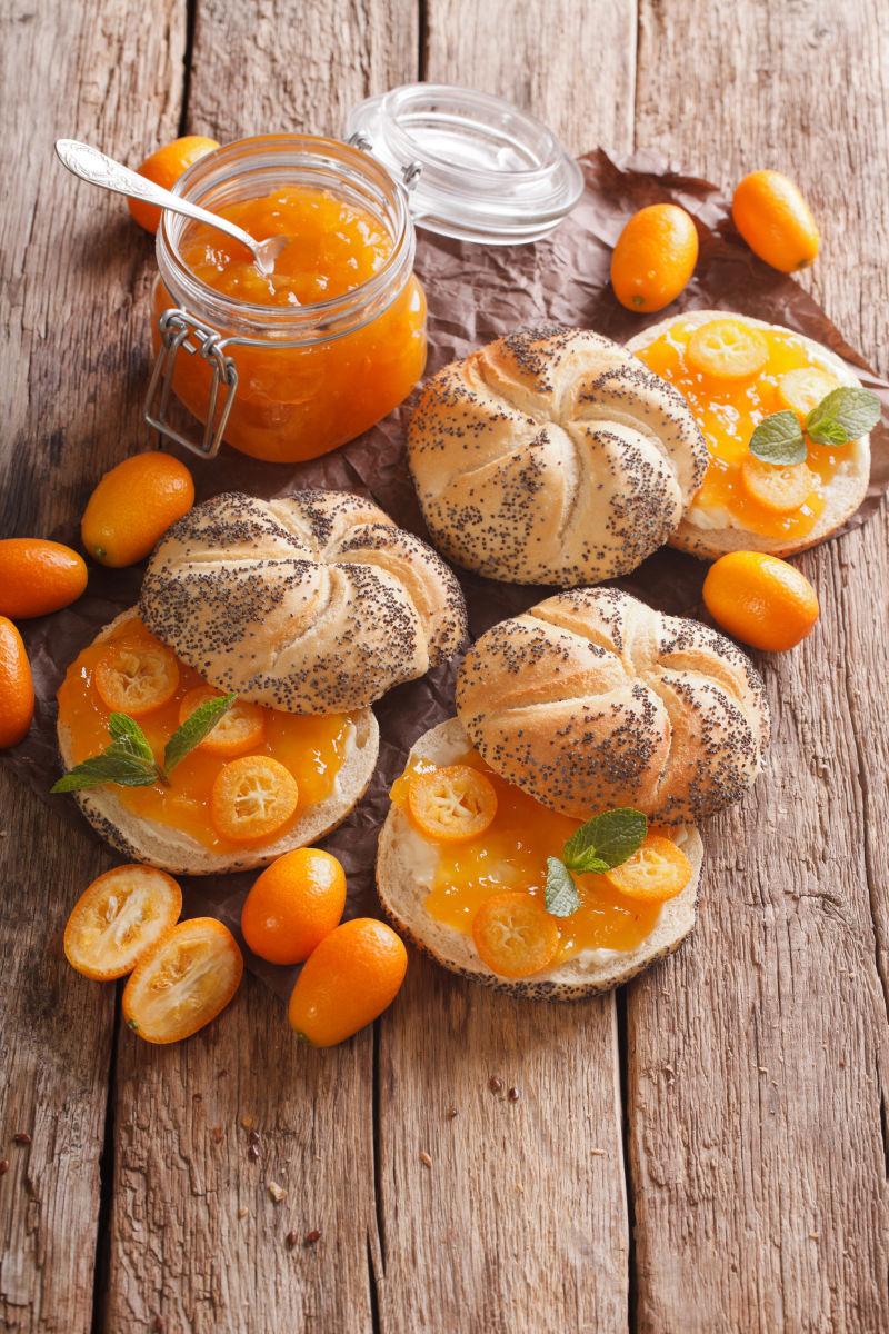 金桔果酱三明治特写