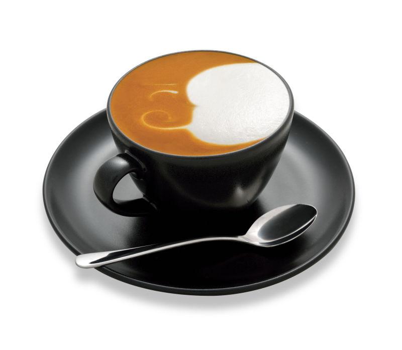 白色背景上的拿铁咖啡艺术